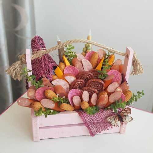 Ящик закусочный (+квас)  в женском дизайне